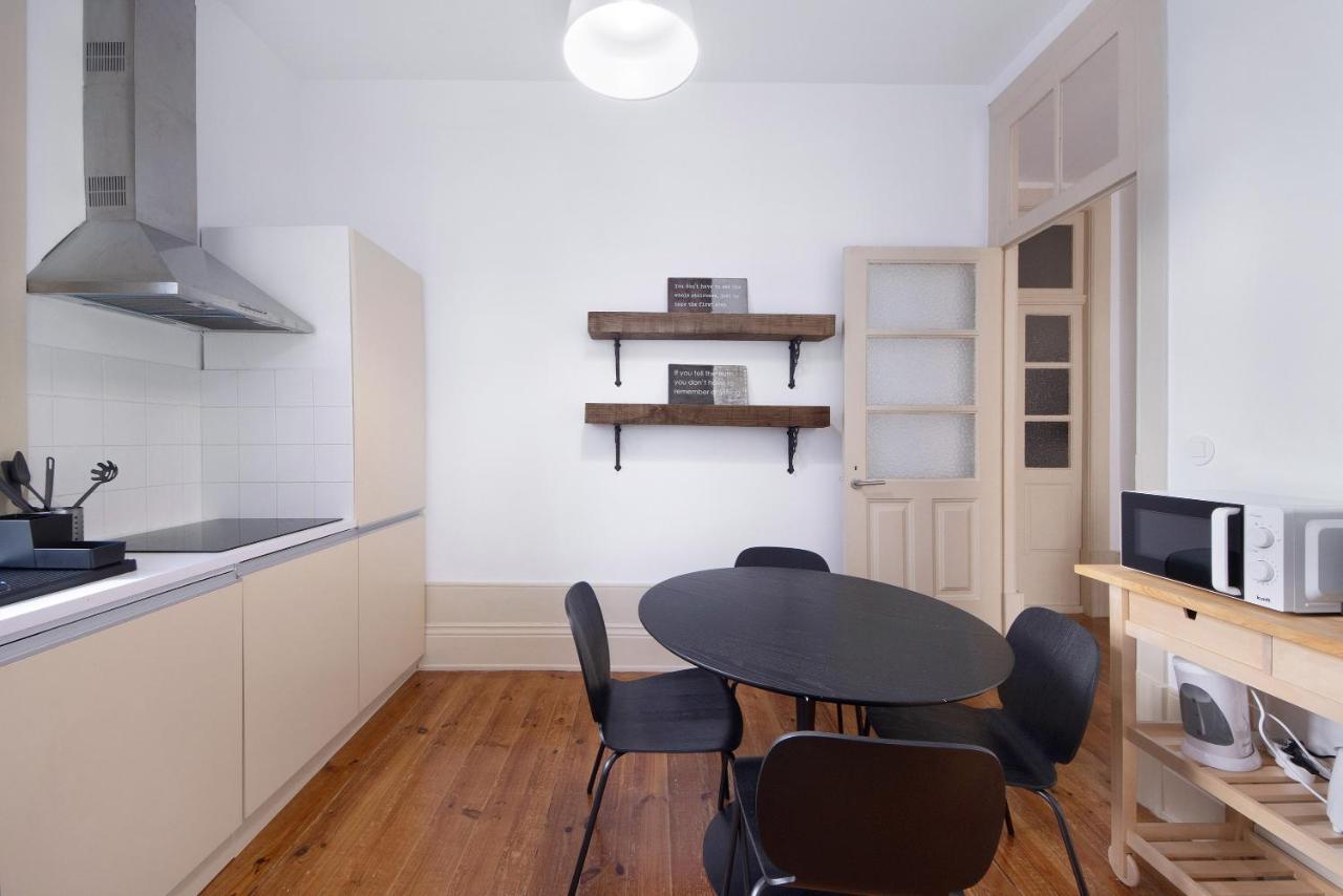 Апартаменты Crooked Floor House - 1St Floor Порту Экстерьер фото